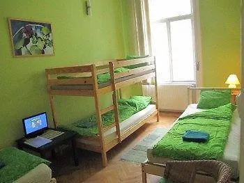 Jazzy Vibes Parliament And Ensuites Budapest