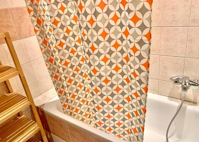 Jazzy Vibes Parliament And Ensuites