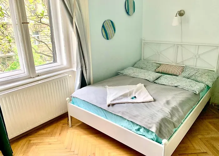 Гостевой дом Jazzy Vibes Parliament And Ensuites Будапешт