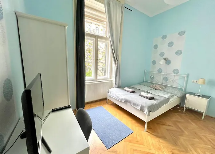 Гостевой дом Jazzy Vibes Parliament And Ensuites Будапешт