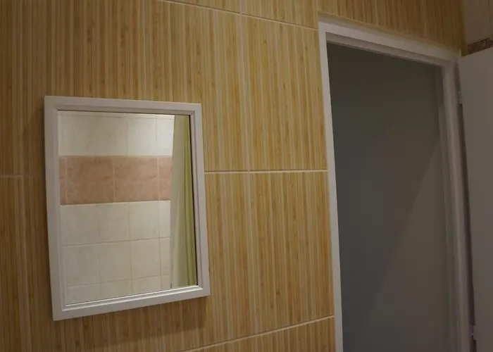 Гостевой дом Jazzy Vibes Parliament And Ensuites 3*