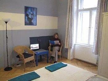 Jazzy Vibes Parliament And Ensuites 3*