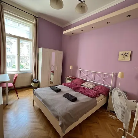 Jazzy Vibes Parliament And Ensuites Affittacamere Budapest
